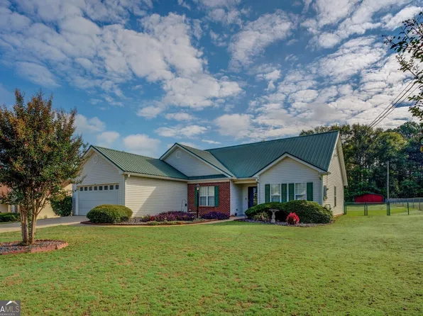 110 Claremont Dr, Covington, GA 30016