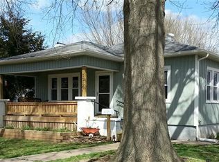 1226 S Roanoke Ave, Springfield, MO 65807