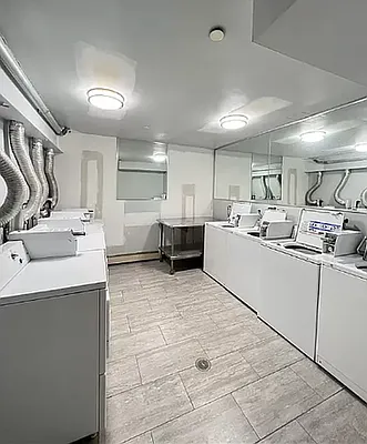 Rented by Avenues Real Estate | media 23