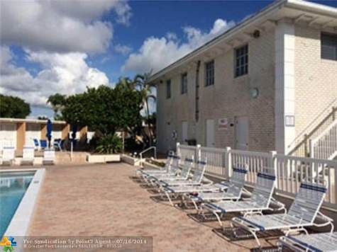 3rd image of 2271 NE 68th St APT 2009