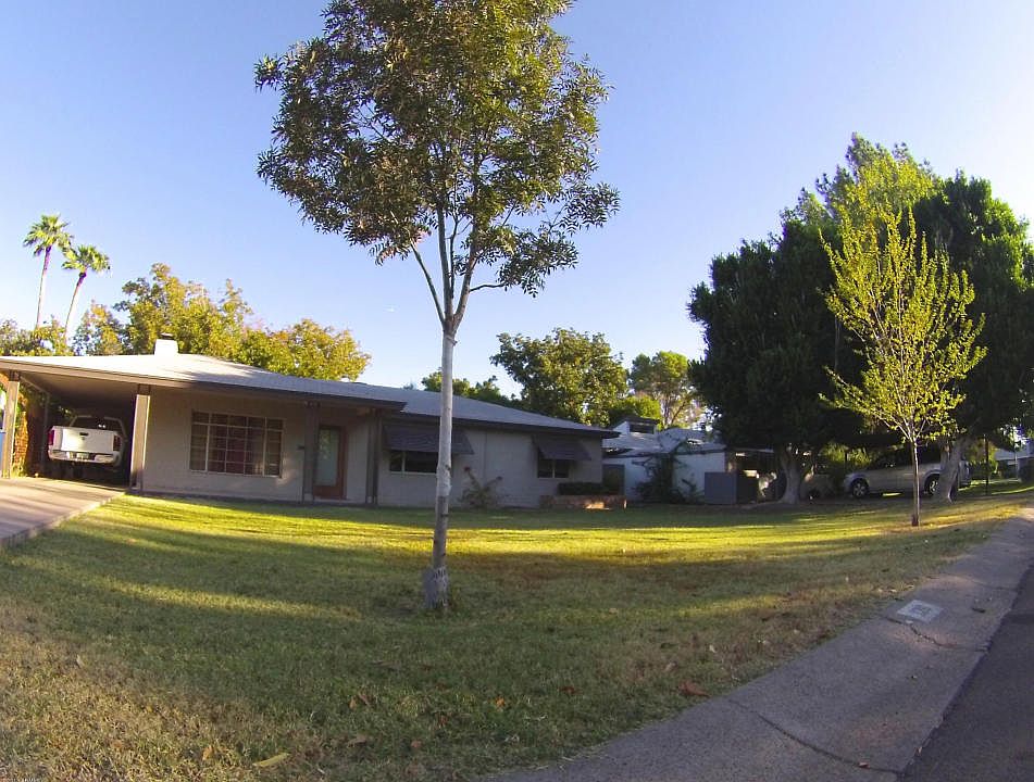 1st image of 136 E Bonita Way