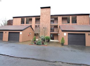 205 Oswego Smt, Lake Oswego, OR 97035