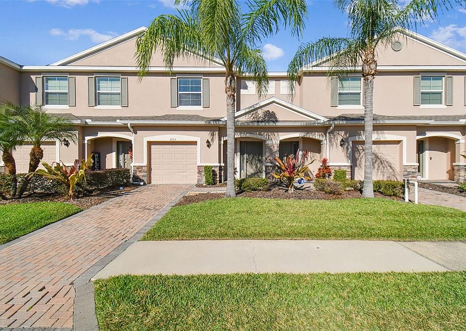 1st image of 3753 Silverlake Way