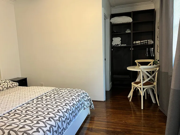 4408 Austin St — Photo 32
