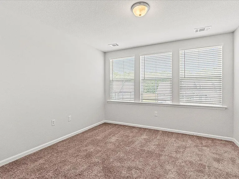 137 Copper Ridge Rd — Photo 30
