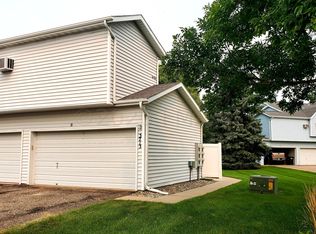 3713 10th St N APT B, Fargo, ND 58102