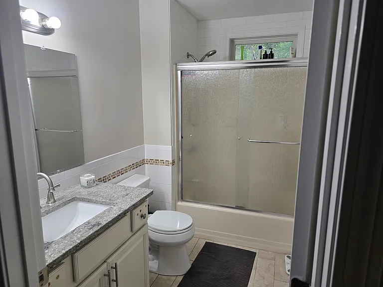 1650 Front St — Photo 11