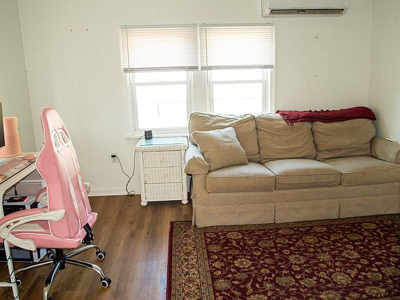 4th image of 1026 7th St
