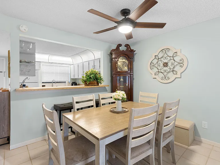 1270 SE Parkview Pl #B5 — Photo 15