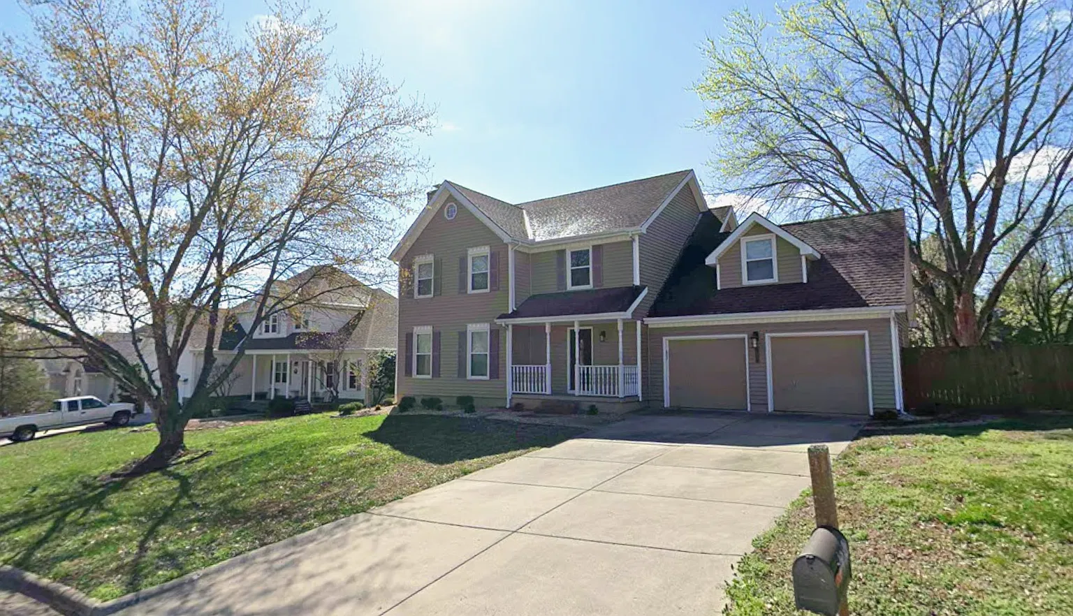 4 bed, 2186 sqft, $2,295 — Photo 1