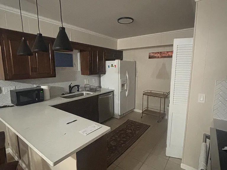 4328 State Line Rd #1 — Photo 5