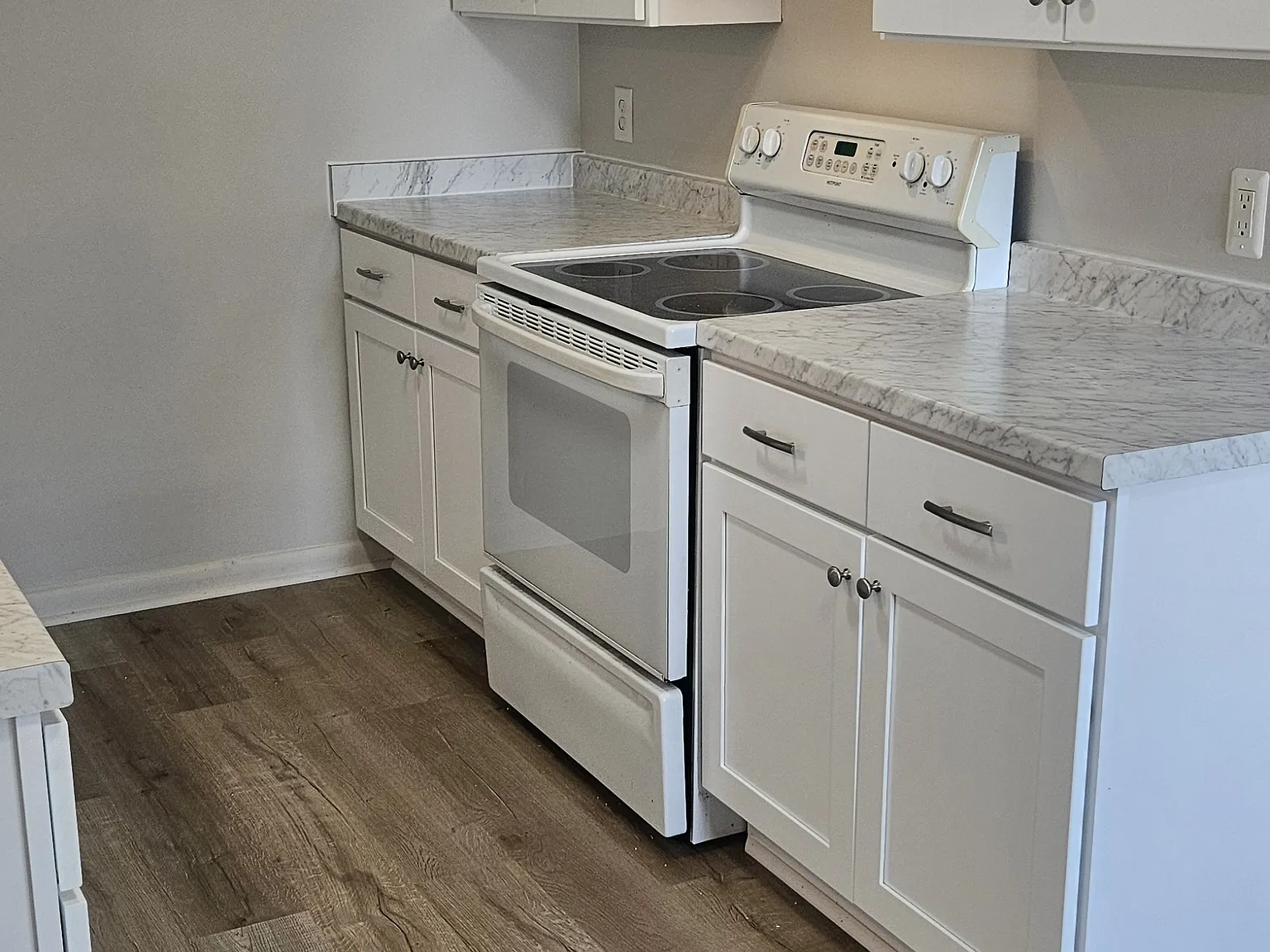 1 bed, 600 sqft, $875 — Photo 3