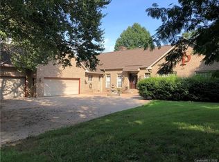 2109 Windermere Ln, Shelby, NC 28150