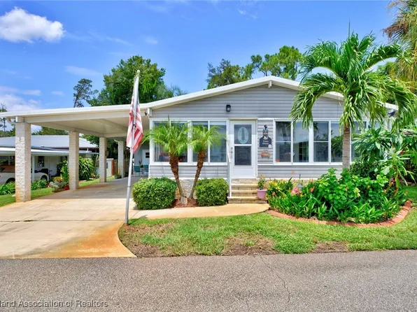 19 Pine Aire Cir, Lake Placid, FL 33852