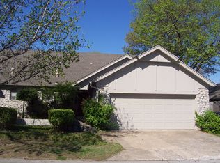 5618 S Harvard Ct, Tulsa, OK 74135