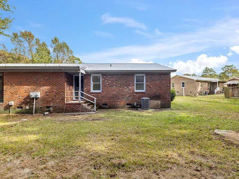 4822 Long Branch Dr — Photo 19