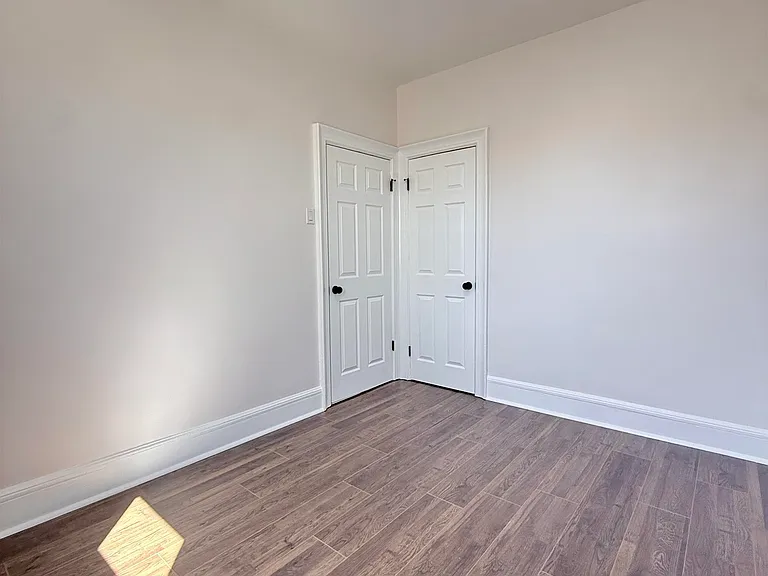 335 Lembeck Ave #2 — Photo 6