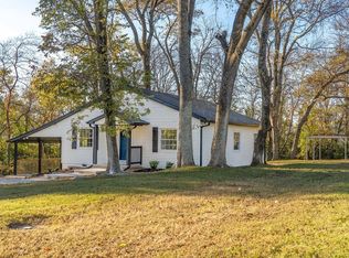 1017 Lakeland Dr, Gallatin, TN 37066