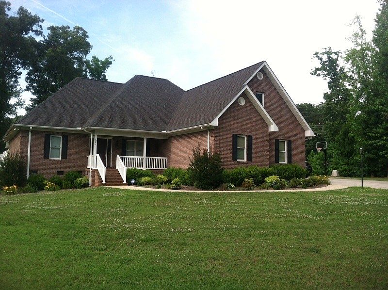 Move-in Ready, Pool!
