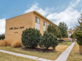 Villa Capri - 1728, Columbia, MO 65201