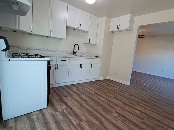 5th image of 1340 W 85th St APT 2