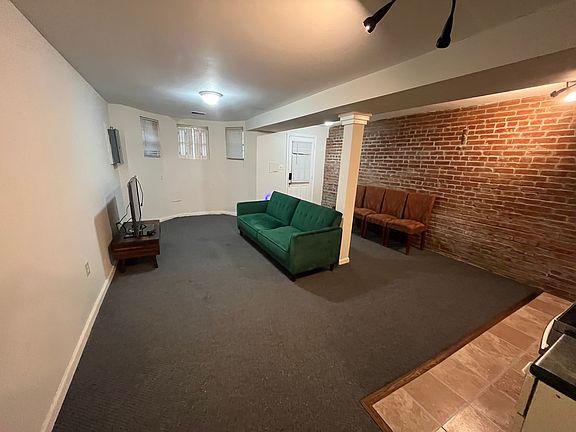 5th image of 65 U St NW #Basement