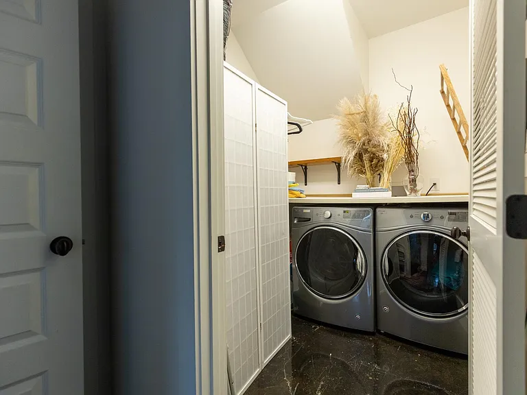 1211 Litton Ave #B — Photo 9
