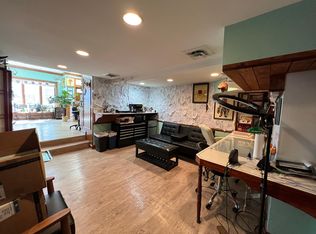 1613 N Van Buren St #C, Milwaukee, WI 53202