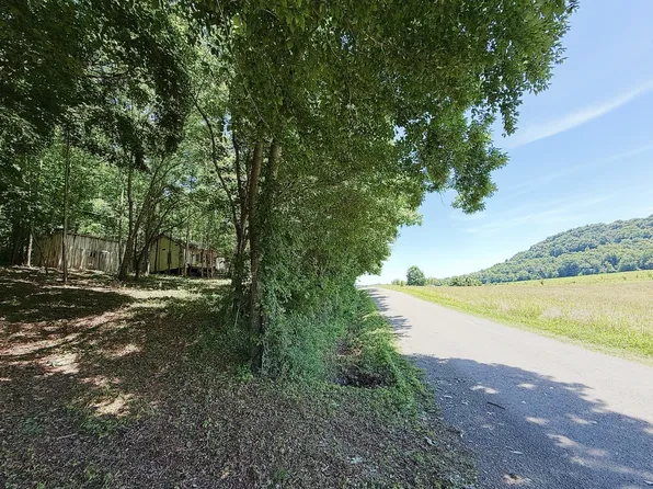 3585 Indian Creek Rd, Pulaski, TN 38478