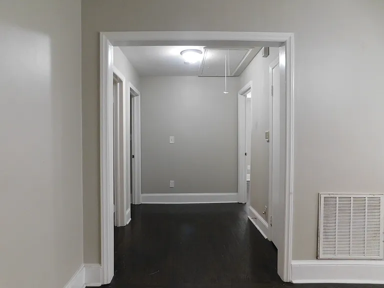 411 Gray Dr — Photo 10