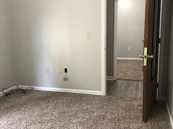 3rd image of 725 Chestnut St APT 3
