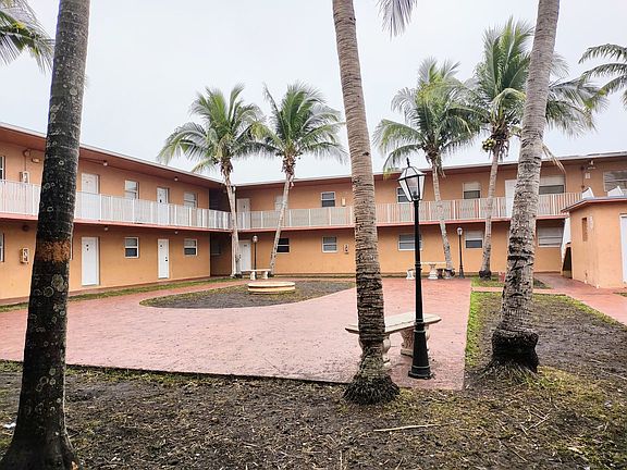 3rd image of 1265 W 24th St APT 108