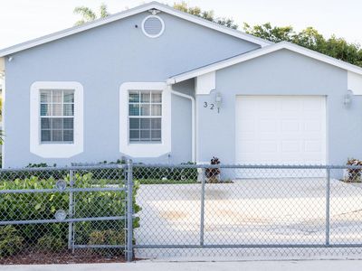 321 NE 13th Avenue, Boynton Beach, FL, 33435
