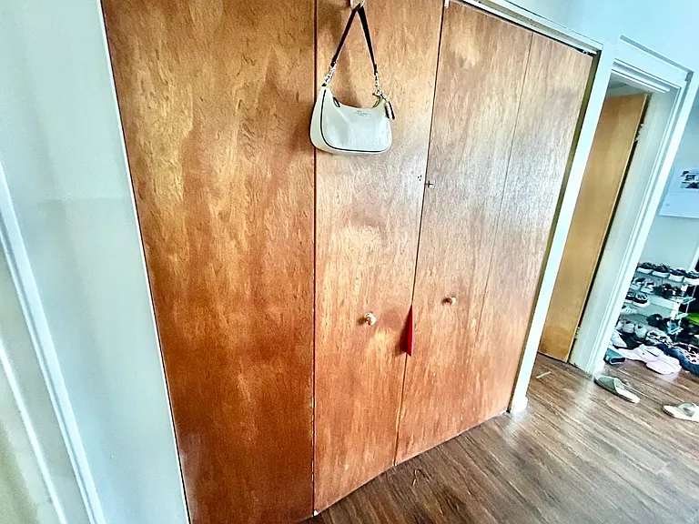 Varsity Management - 515 Walnut — Photo 45