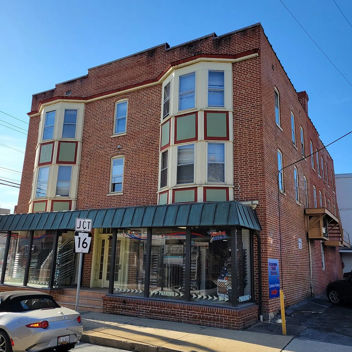 24 N Church St #3 photo 1
