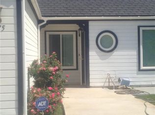 1975 Cherry Wood Ln, Colton, CA 92324