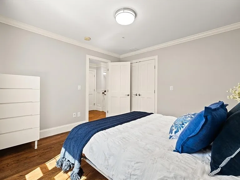 20 Dalby St #20 — Photo 25