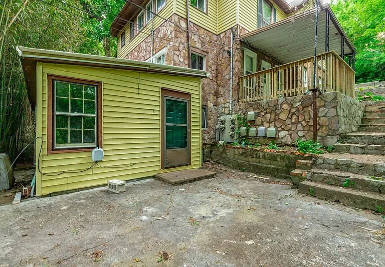518 E Manning St #5 — Photo 20