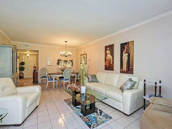 4th image of 1000 Hillcrest Ct APT 108