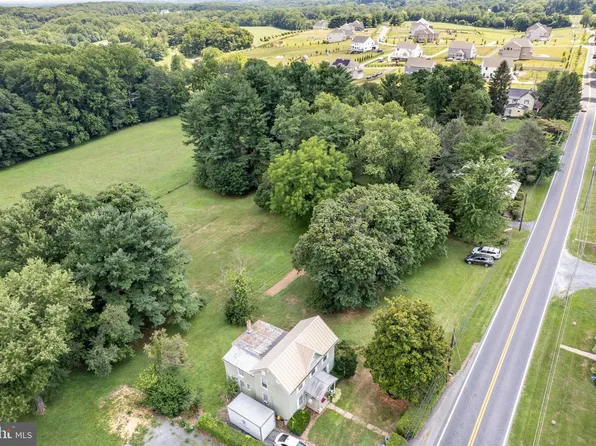 1445 Long Corner Rd, Mount Airy, MD 21771