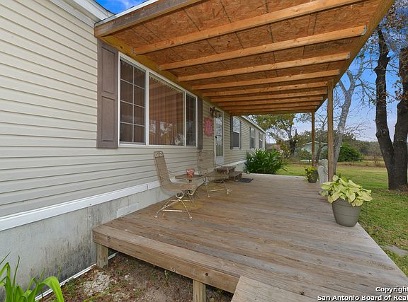 4th image of 223 Eagle Creek Ranch Blvd