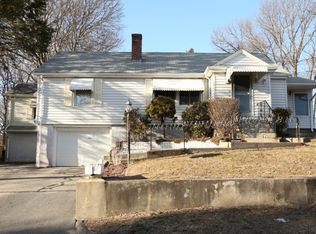 11 Moulton Ave, Shrewsbury, MA 01545