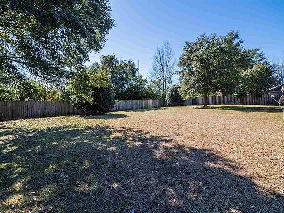 5th image of 4285 Essex Terrace Cir
