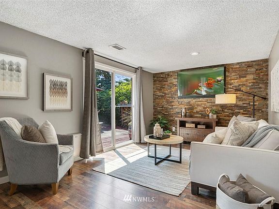 4th image of 23311 La Pierre Dr