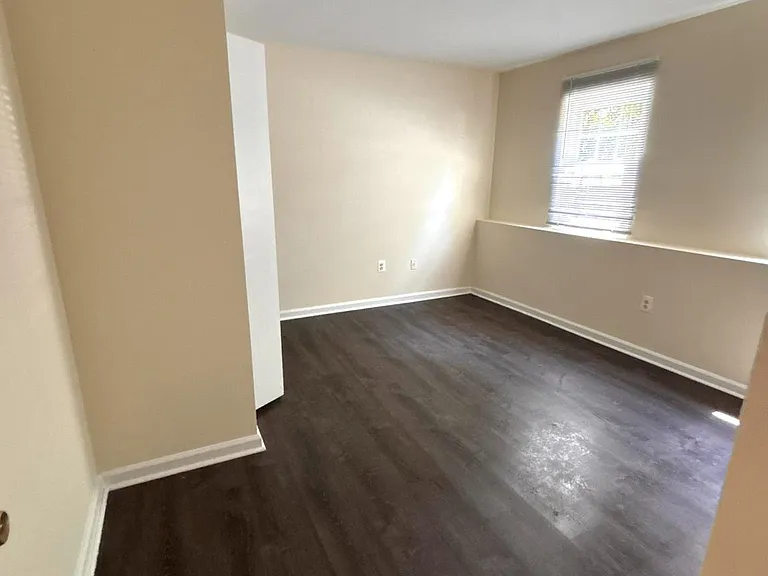 10050 Wood Sorrels Ln — Photo 18