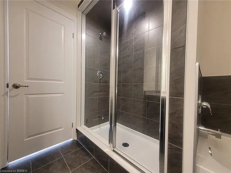 620 Colborne St W #58 — Photo 34