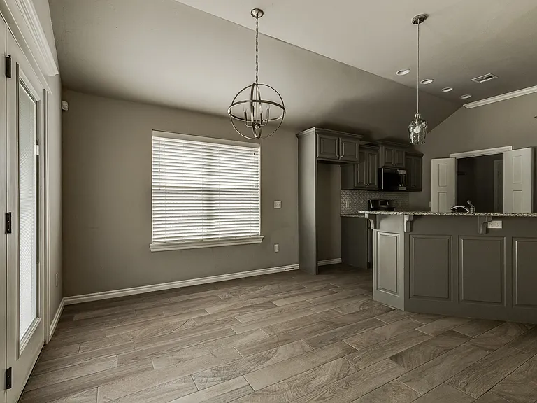 8717 Yassir Blvd — Photo 25