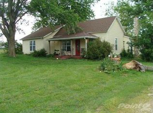511 Ivyl Davis Rd, Seymour, MO 65746