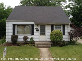 3863 N 86th St, Milwaukee, WI 53222