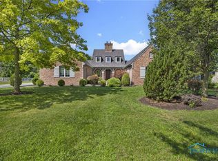 4 Stableside Rd S, Toledo, OH 43615